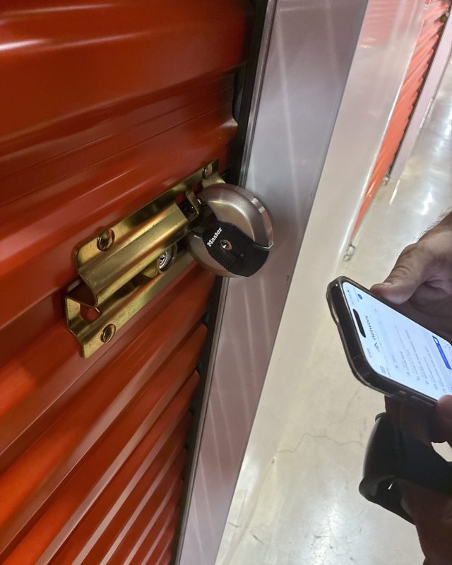 Storage unit lock opened during a lockout call